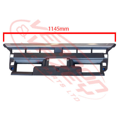 1688590-81G - FRONT BUMPER GRILLE - CENTRE - NISSAN QUON 2017- GENUINE RECYCLED