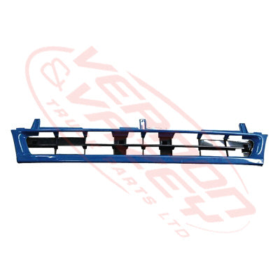 3091099-6S - GRILLE - CENTRE - DIP DOWN PANEL - WIDE - ISUZU FRR/FSR/FTR 1999- GENUINE RECYCLED