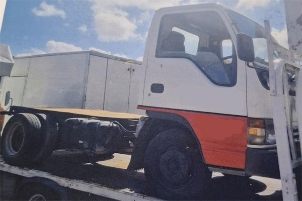 30970-DV-001 - VEHICLE FOR DISASSEMBLY - ISUZU ELF NHR/NKR/NPR/NRR 1994-