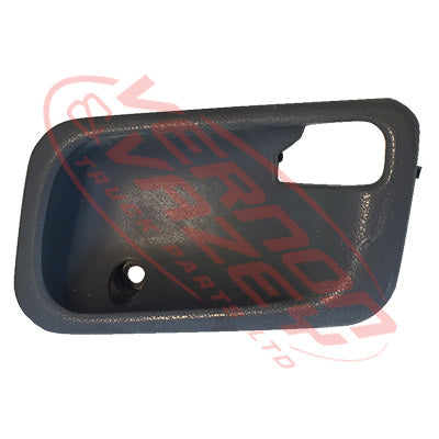 3798110-57S - REAR DOOR HANDLE - L/H - INNER - SURROUND - MITSUBISHI CANTER FE7/FE8 2005- GENUINE RECYCLED