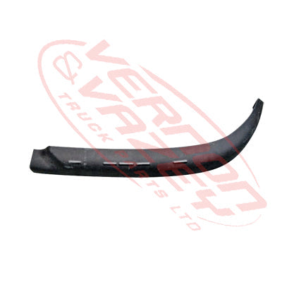 3788090-15S - FRONT BUMPER PROTECTOR - L/H - MITSUBISHI FP517/FP519/FP350 1997- GENUINE RECYCLED