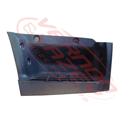 3798104-8S - STEP - R/H - NARROW - NON REFLECTOR TYPE - MITSUBISHI CANTER FE7/FE8 2005- GENUINE RECYCLED