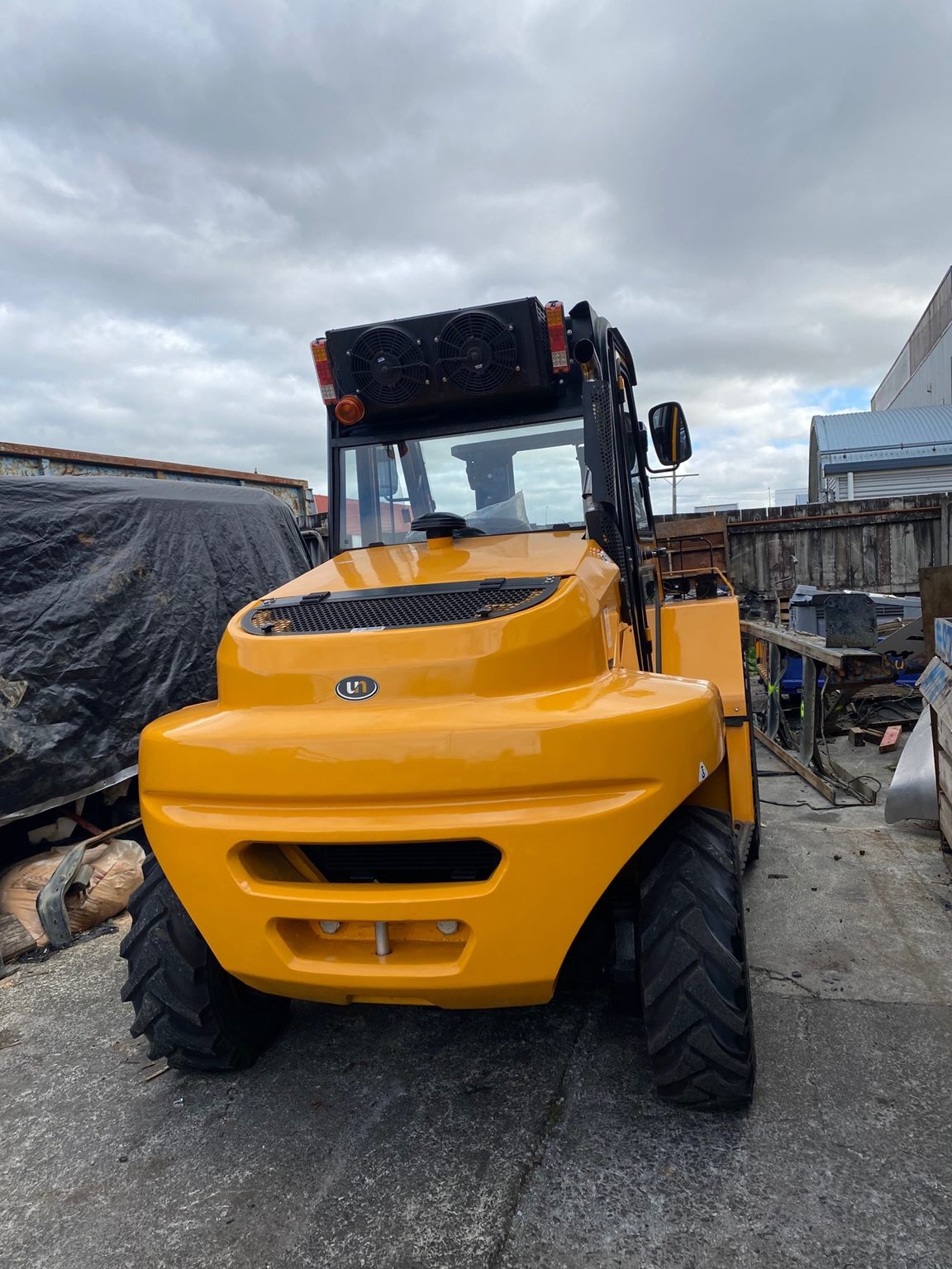 TRUCK FOR SALE - 4WD 3.5 Ton Rough Terrain Forklift