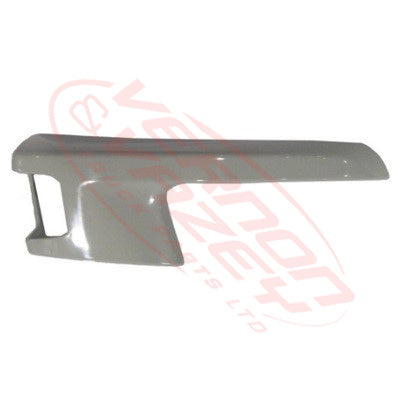 9013197-32 - CORNER LAMP COVER - R/H - VOLVO FM 2013-