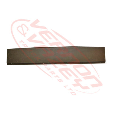 1684012-10S - UPPER INNER REAR TRIM  - CENTRE - NISSAN MK/LK/PK 1994- GENUINE RECYCLED