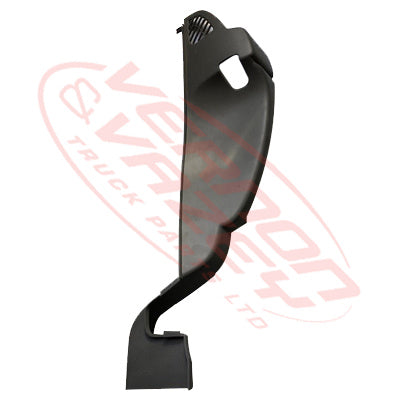 1688534-05S - DASH END - L/H - NISSAN QUON 2006- GENUINE RECYCLED