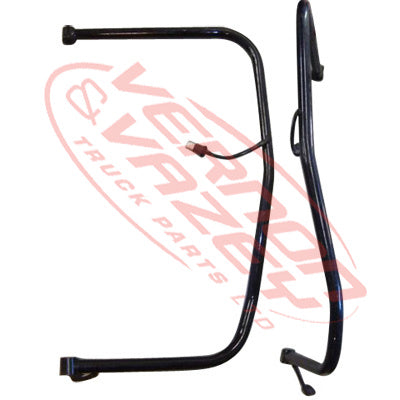 1688016-64 - MIRROR ARM - R/H - DOUBLE KINK - ELECTRIC - PILLAR MOUNT - NISSAN CK450/CW520/CK520 1992-