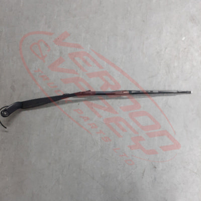 1688521-11S - WIPER ARM - NISSAN QUON 2006- GENUINE RECYCLED