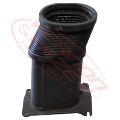 1688533-01S - STEERING COLUMN SURROUND - LOWER - NISSAN QUON 2006- GENUINE RECYCLED