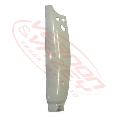 3081024-04S - FRONT CORNER PANEL - R/H - ISUZU GIGA CVR/CXZ/CXM/EXR 1997- GENUINE RECYCLED