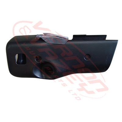 3081033-00S - STEERING COLUMN SURROUND - UPPER - ISUZU GIGA CVR/CXZ/CXM/EXR 1997- GENUINE RECYCLED