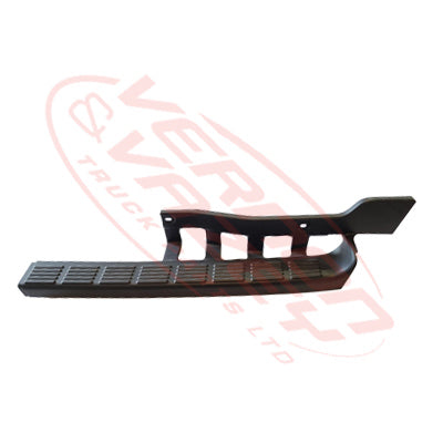 3081090-77S - FRONT BUMPER PROTECTOR - L/H - 2011- - ISUZU GIGA CVR/CXZ/CXM/EXR 2011- GENUINE RECYCLED