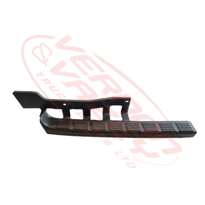 3081090-78S - FRONT BUMPER PROTECTOR - R/H - 2011- - ISUZU GIGA CVR/CXZ/CXM/EXR 2011- GENUINE RECYCLED