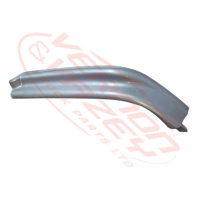 3091000-22S - GUARD - OUTER - R/H - FRONT - DAY CAB - ISUZU FRR/FSR/FTR 1996- GENUINE RECYCLED