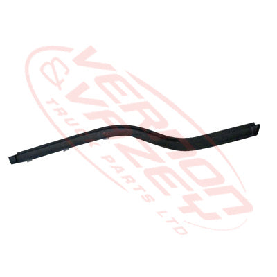 3091010-72S - WEATHERSTRIP - FRONT DOOR - R/H - OUTER - ISUZU FRR/FSR/FTR 1996- GENUINE RECYCLED