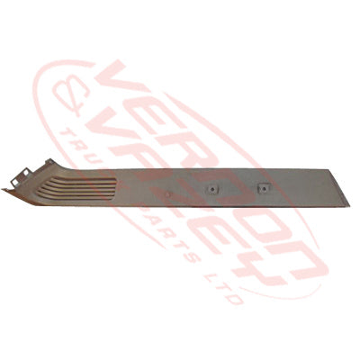 3091012-13SW - SIDE UPPER  TRIM - L/H - W/CAB - ISUZU FRR/FSR/FTR 1996- GENUINE RECYCLED