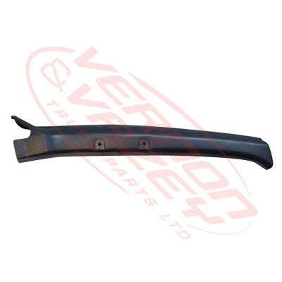 3091025-06S - FRONT PILLAR TRIM - R/H - ISUZU FRR/FSR/FTR 1996- GENUINE RECYCLED
