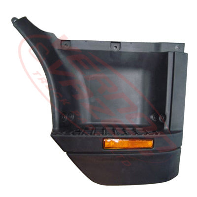 3092004-06S - STEP PANEL - R/H - PLASTIC STEP - NARROW - ISUZU FRR/FSR/FTR/FVR 2008 GENUINE RECYCLED