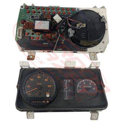 3097134-30S - SPEEDO CLUSTER - 24VOLT - ELECTRONIC - 3 PLUG - W/TACHOGRAPH - ISUZU ELF NKR/NPR/NQR 2004- GENUINE RECYCLED