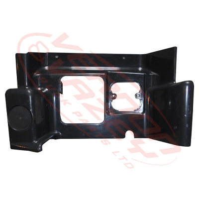3186204-11S - STEP PANEL - LOWER - L/H - 2008- - HINO 700 2002- GENUINE RECYCLED