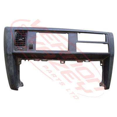 3186234-07S - DASH PANEL - CENTRE  - UPPER  - HINO 700 2002- GENUINE RECYCLED
