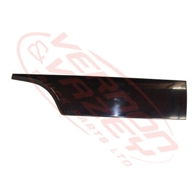 3186290-06S - BUMPER GARNISH - R/H - INSERT - BLACK - HINO 700 2002- GENUINE RECYCLED