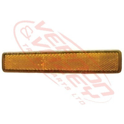 3787104-20S - REFLECTOR FOR STEP - MITSUBISHI FIGHTER 2006- GENUINE RECYCLED