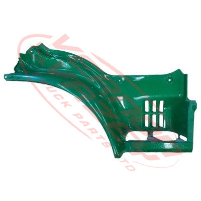 3192004-08S - STEP PANEL - UPPER - 2/3 STEP TYPE - R/H - HINO RANGER 500 2015 GENUINE RECYCLED