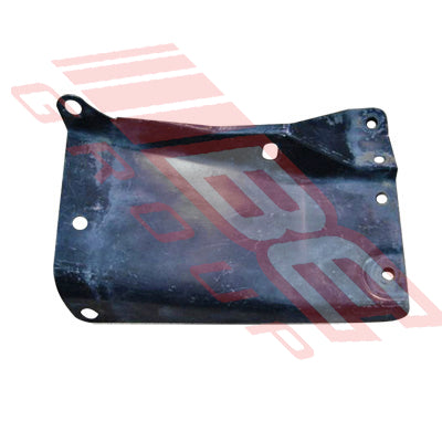 3787004-34S - STEP PANEL - R/H - STEEL BRACKET REAR - MITSUBISHI FM615/FK516 1994- GENUINE RECYCLED