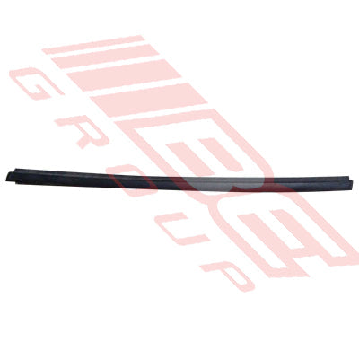 3787010-93S - WEATHERSTRIP - FRONT DOOR - LH - OUTER - MITSUBISHI FM615/FK516 1994- GENUINE RECYCLED