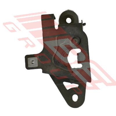 3787020-97S - FRONT PANEL - CATCH - MITSUBISHI FM615/FK516 1994- GENUINE RECYCLED