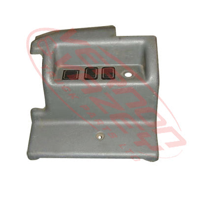 3787034-06S - DASH TRIM  - LWR - R/H SIDE STRG CLM - MITSUBISHI FM615/FK516 1994- GENUINE RECYCLED