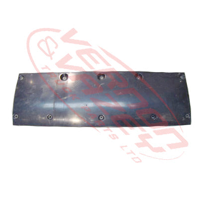 3787070-30S - FRONT ROOF PANEL GARNISH - CENTRE - MITSUBISHI FM615/FK516 1994- GENUINE RECYCLED