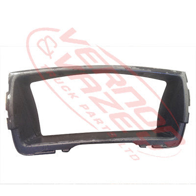 3787134-29S - SPEEDO CLUSTER SURROUND - MITSUBISHI FIGHTER 2006- GENUINE RECYCLED