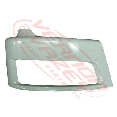 3787190-26 - FRONT BUMPER GARNISH - R/H - 320mm HIGH - MITSUBISHI FIGHTER 2006-  H/L IN BUMPER