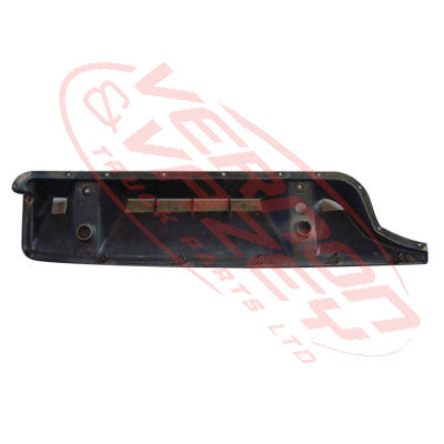 3788004-39S - STEP PANEL - L/H - INNER - LOWER - 8 WHEELER - MITSUBISHI FP517/FP519/FP350 1997- GENUINE RECYCLED