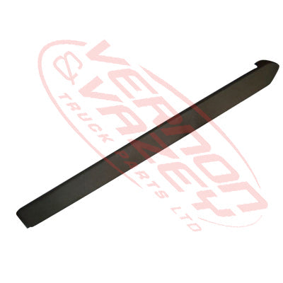 3788012-11S - UPPER TRIM - L/H - ABOVE DOOR - MITSUBISHI FP517/FP519/FP350 1997- GENUINE RECYCLED