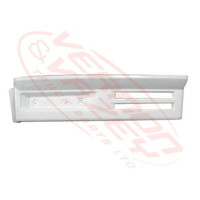 3788104-43S - STEP PANEL - LOWER GARNISH - L/H - MITSUBISHI FP50/FV50/HD EURO V 2008- GENUINE RECYCLED