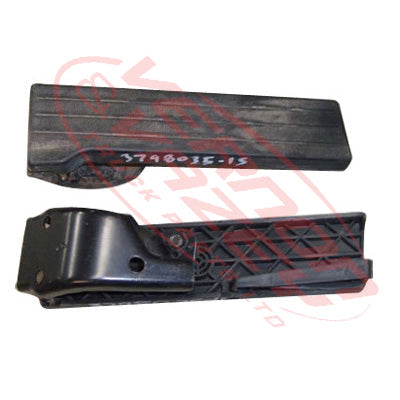 3798035-01S - ACCELERATOR PEDAL - MITSUBISHI CANTER FE5/FE6 1994- GENUINE RECYCLED