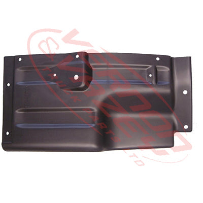 3798052-02S - FRONT MUD GUARD - R/H - NARROW - MITSUBISHI CANTER FE5/FE6 1994- GENUINE RECYCLED