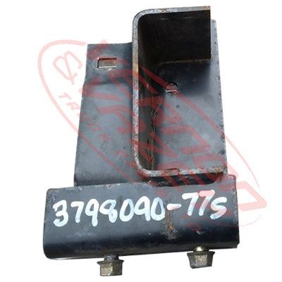 3798090-77S - FRONT BUMPER IRON - FG639 - LH - MITSUBISHI CANTER FE5/FE6 -TIPPER / 4WD GENUINE RECYCLED