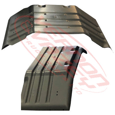 3798152-11 - MUDGUARD - L=R - REAR WHEEL - 960M L X 440MM W X 265MM H - MITSUBISHI CANTER FE7/FE8 2005-
