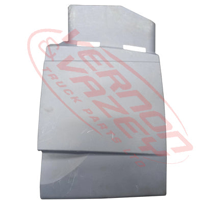 3798234-05S - DASH LID/FUSE COVER - N/C - MITSUBISHI CANTER FE 2011- GENUINE RECYCLED