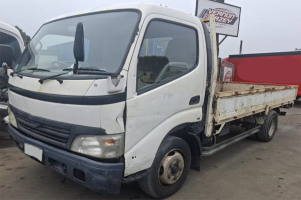 81870-DV-001 - VEHICLE FOR DISASSEMBLY - TOYOTA DYNA/HINO DUTRO XZU3/4/5/6 2000-