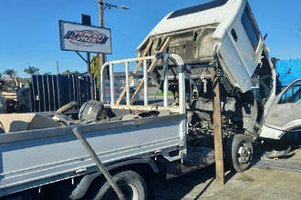 81870-DV-001 - VEHICLE FOR DISASSEMBLY - TOYOTA DYNA/HINO DUTRO XZU3/4/5/6 2000-