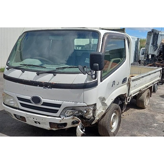 81870-DV-001 - VEHICLE FOR DISASSEMBLY - TOYOTA DYNA/HINO DUTRO XZU3/4/5/6 2000-