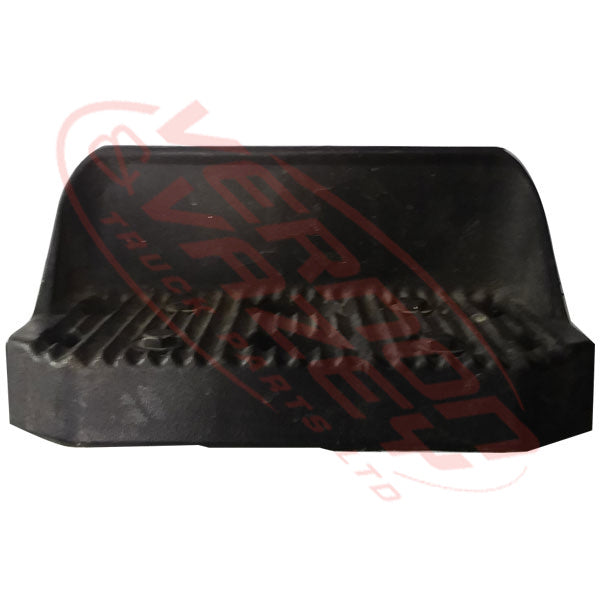 8187004-7S - STEP - REAR PAD - SHORT - TOYOTA DYNA XZU3 / XZU4 2000- GENUINE RECYCLED