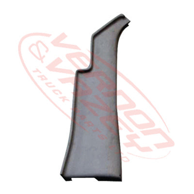 8187012-6S - REAR PILLAR SEAT BELT COVER - R/H - TOYOTA DYNA XZU3 / XZU4 2000- GENUINE RECYCLED