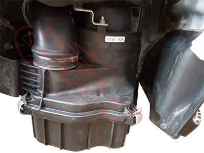 8187051-03S - AIR CLEANER BOX - PLASTIC - NO4C - HINO DUTRO  2014- GENUINE RECYCLED