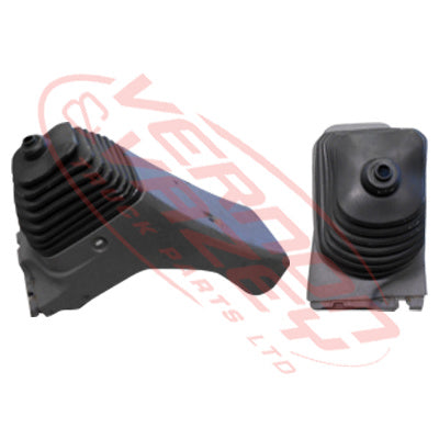 8187213-01S - GEAR SHIFT SURROUND - W/C - TOYOTA DYNA / HINO DUTRO 2011- GENUINE RECYCLED